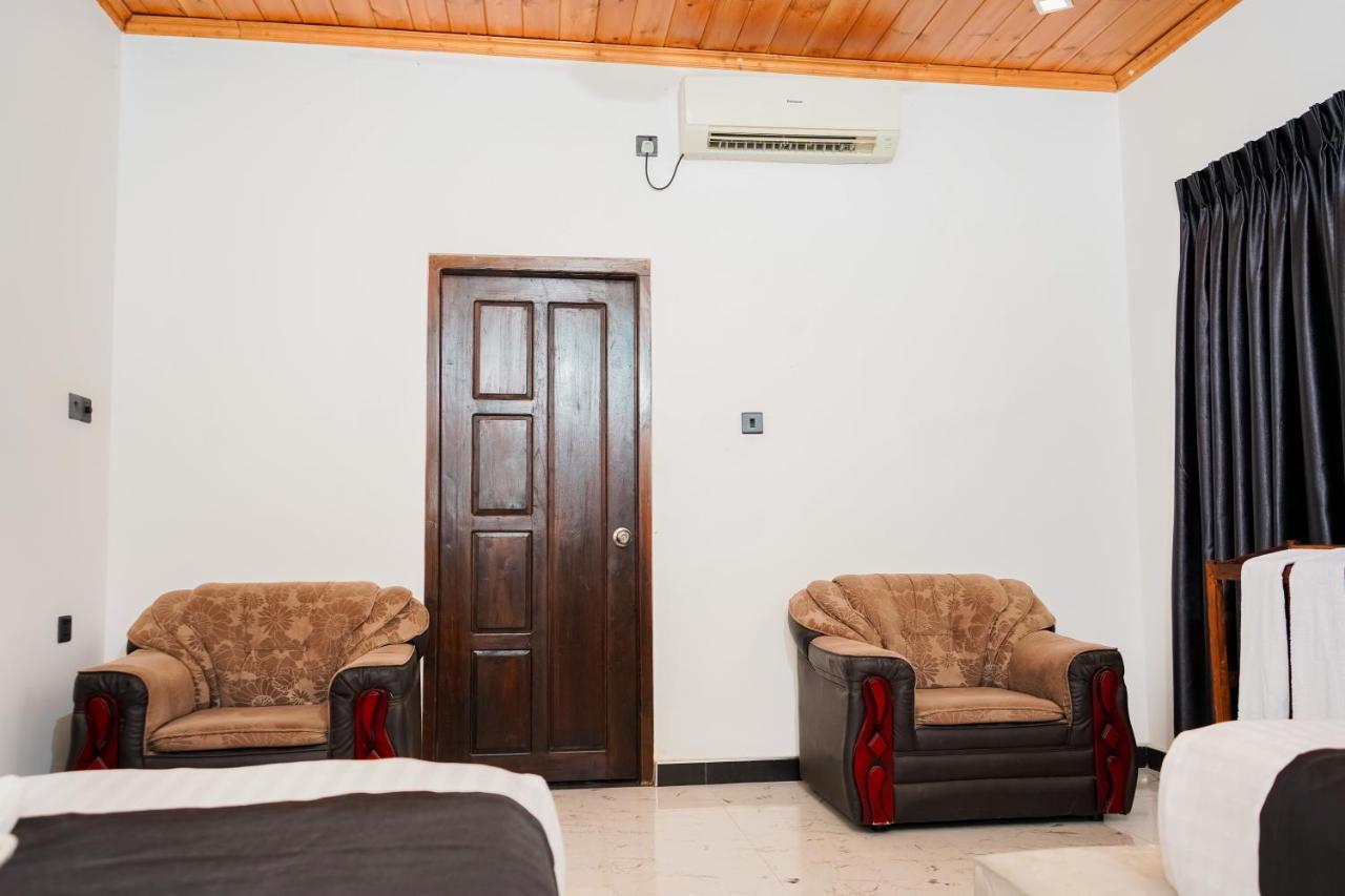 Anoo Beach Villa Trincomalee Exterior foto