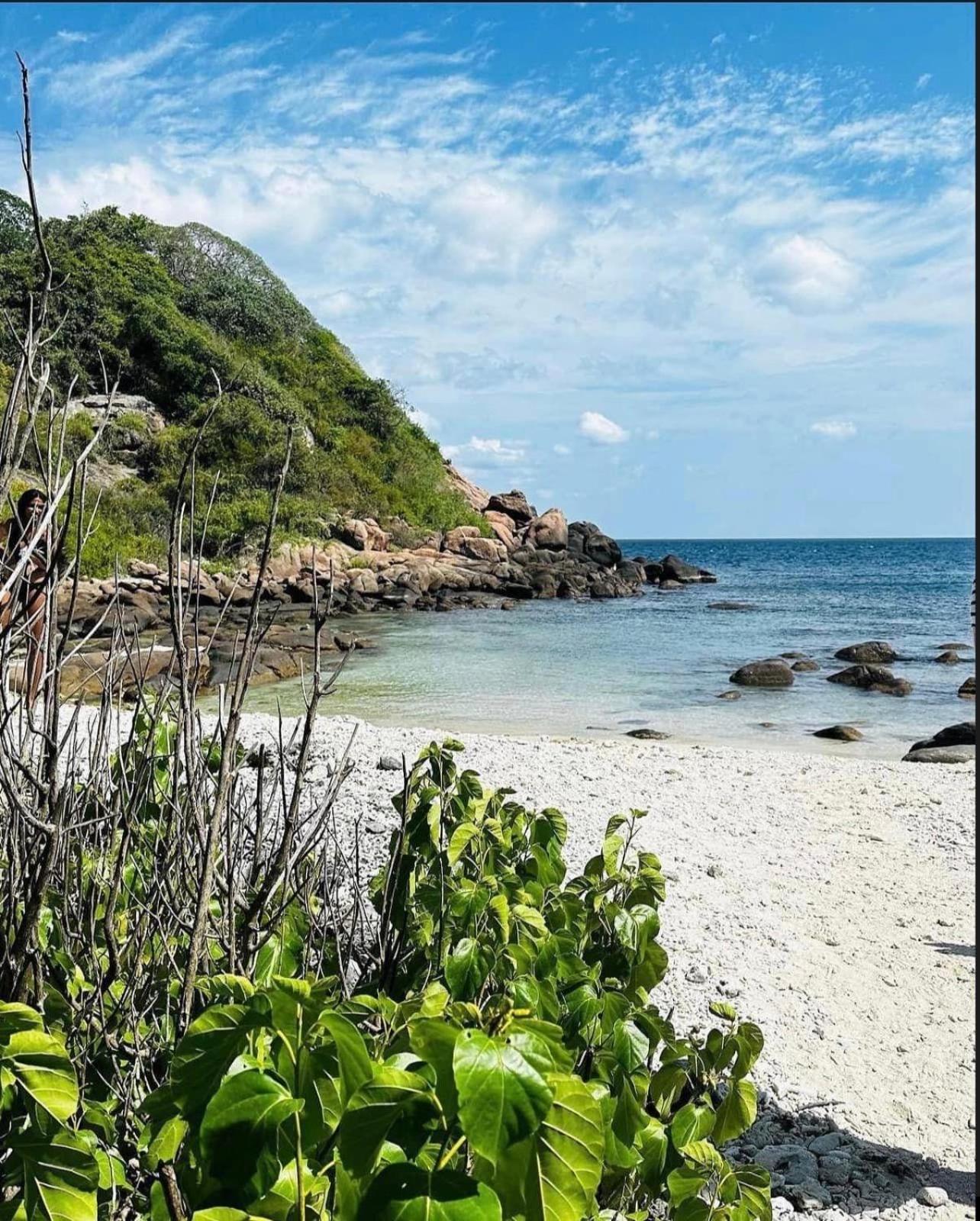 Anoo Beach Villa Trincomalee Exterior foto